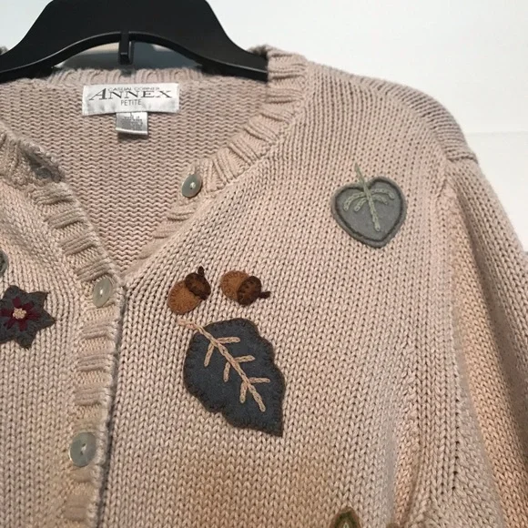 Vintage Cozy Ramie Cotton Blend Cardigan Fall Leaves Appliqué - Picture 3 of 10